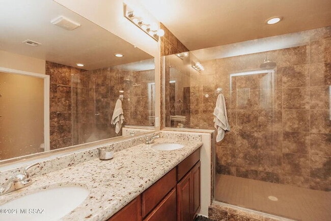 Building Photo - COMING SOON!!!   Rancho Sahuarita (North)
