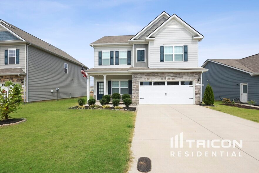 Primary Photo - 3726 Pelham Wood Dr