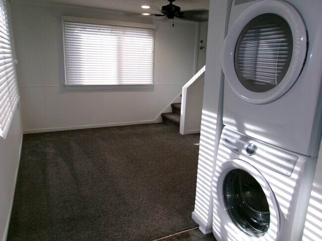 Building Photo - 3444 N 48th St