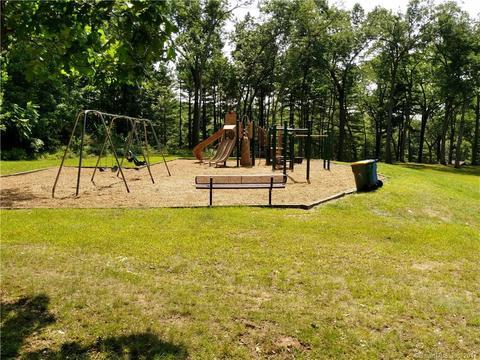 Building Photo - 2847 Falcon Ridge Dr