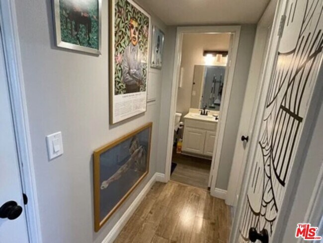 Building Photo - 18640 Collins St