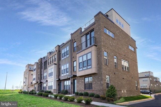 Building Photo - 14301 Beckett Glen Cir