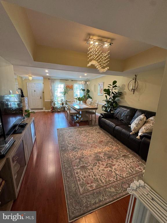 Building Photo - 1724 Balas Cir