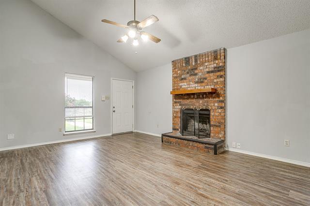 Building Photo - 926 Irene St