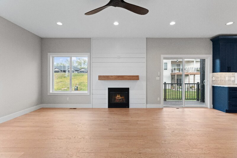 Building Photo - 1368 Autumn Ridge Ln