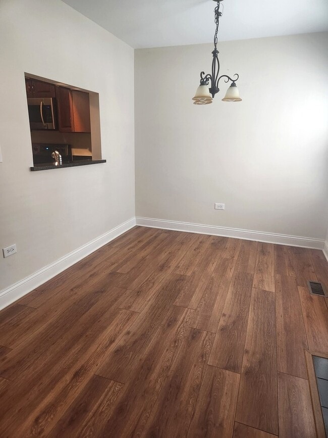 Building Photo - 43 Foxcroft Rd