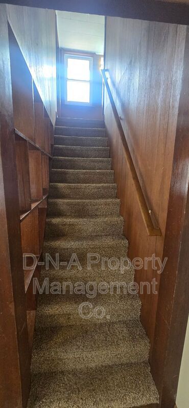 Building Photo - 580 Interchange Rd