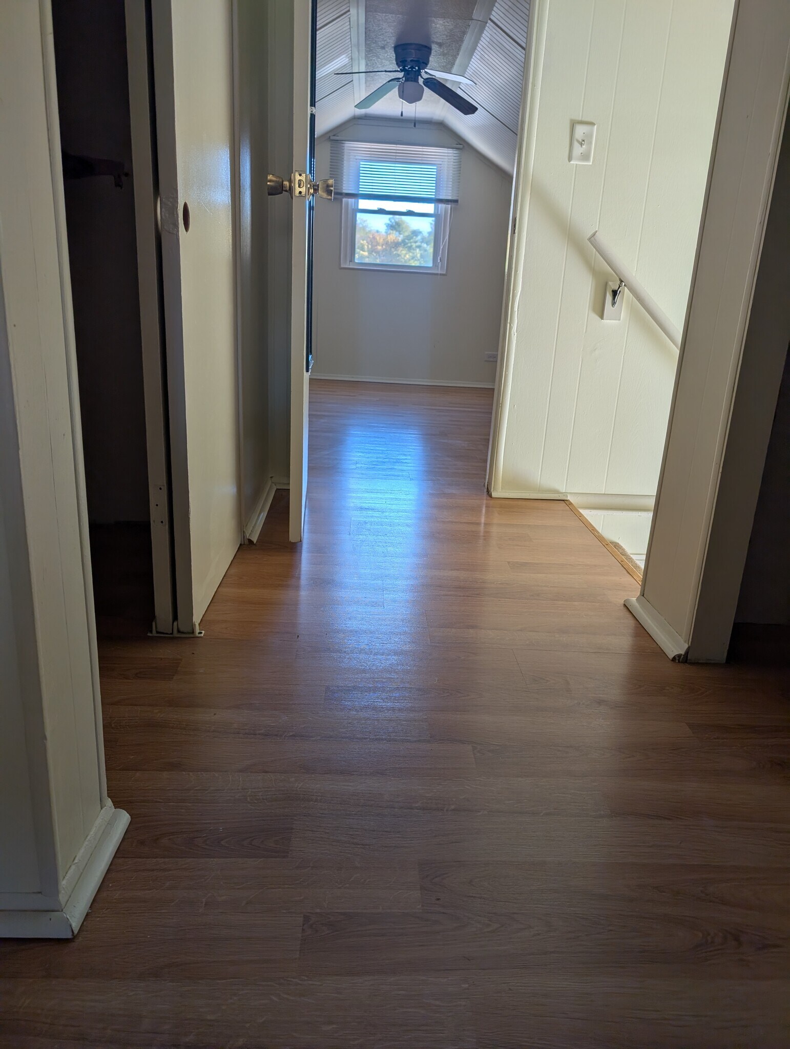 Building Photo - 14837 Keating Ave