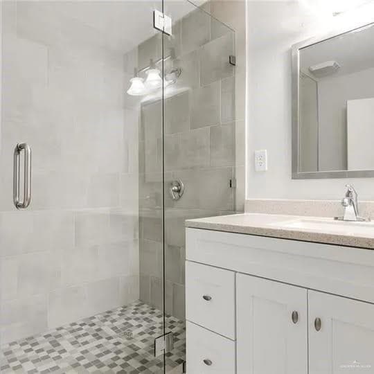 Building Photo - 9 San Esteban St