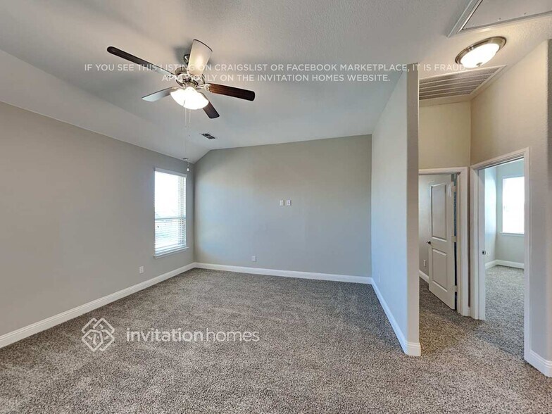 Building Photo - 700 Boardwalk Way
