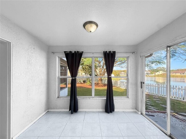 Building Photo - 2135 Flintlock Blvd