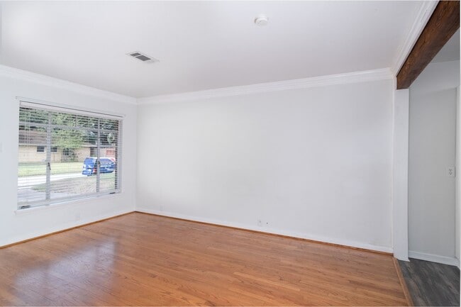 Building Photo - 3014 Attridge Rd