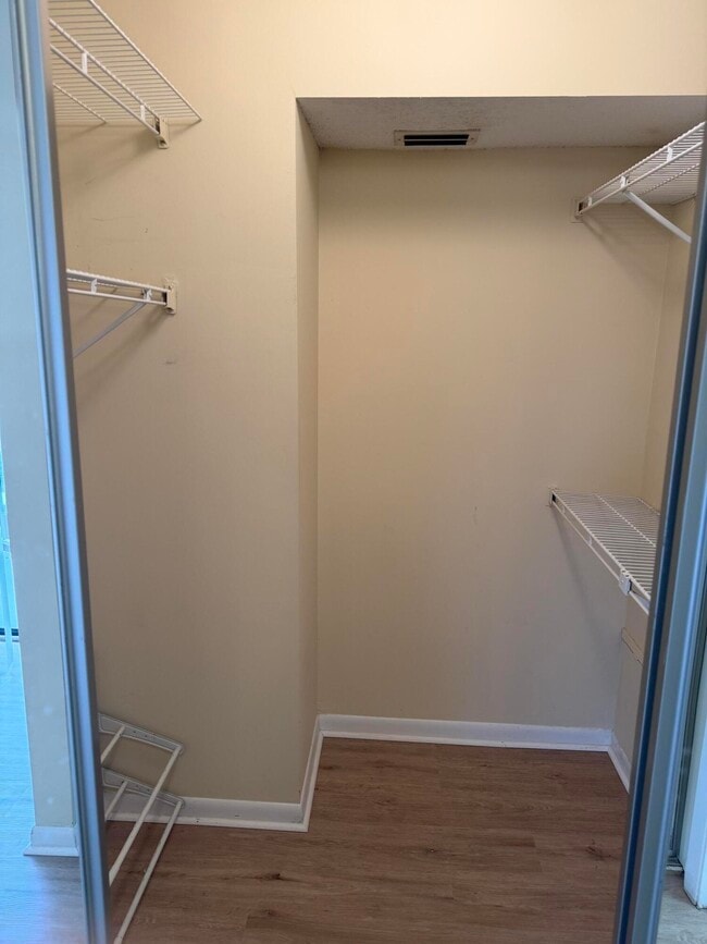 Building Photo - 8461 Boca Rio Dr