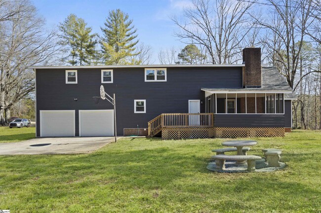 Building Photo - 267 Catherine Ln