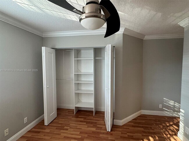 Building Photo - 3748 San Simeon Cir