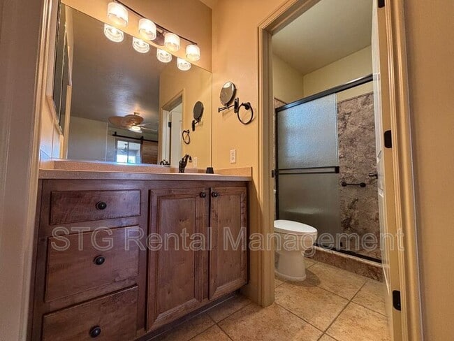 Building Photo - 530 S Coral Cv