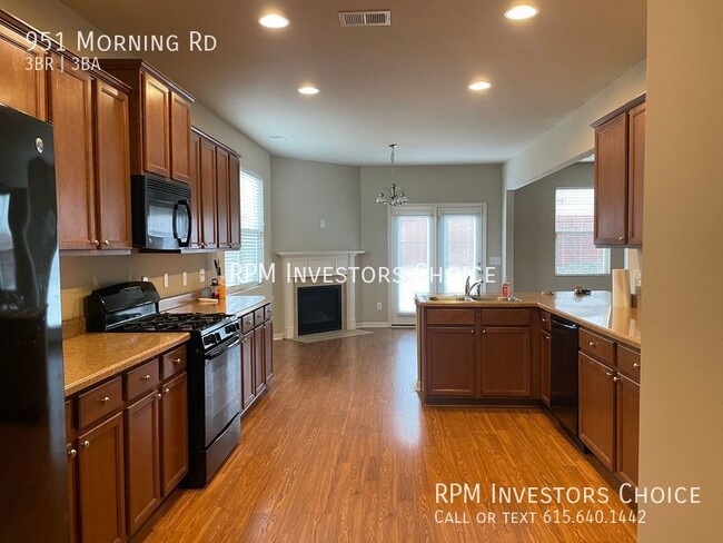 Building Photo - 951 Morning Rd