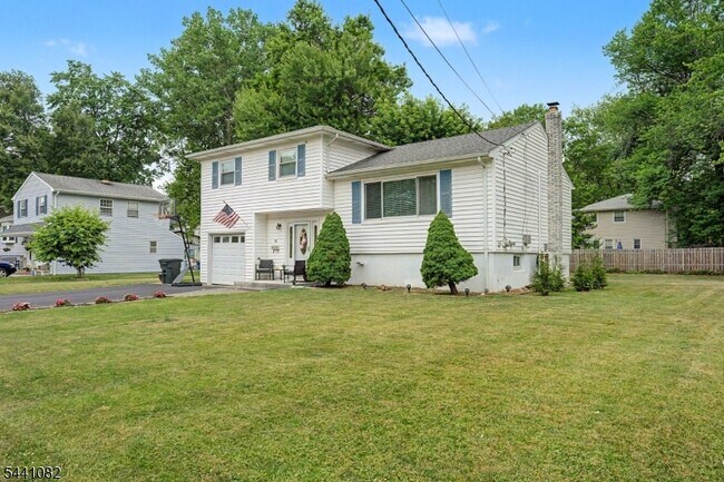 Building Photo - 23 Distler Ave