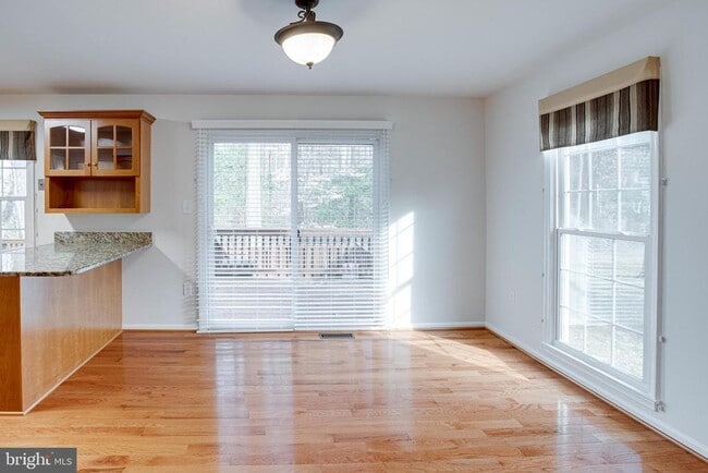 Building Photo - 9620 Masterworks Dr