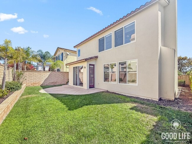 Building Photo - Updated 4BR/3BA San Diego home with modern...