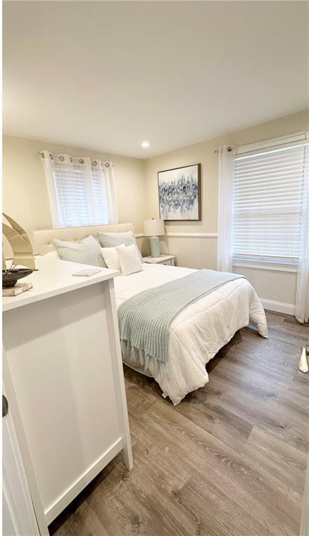 Building Photo - 227 Thames St