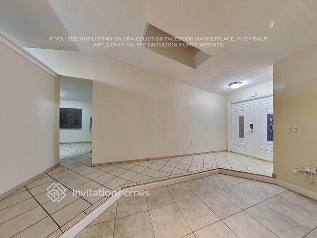 Building Photo - 3380 SW 139th Ave