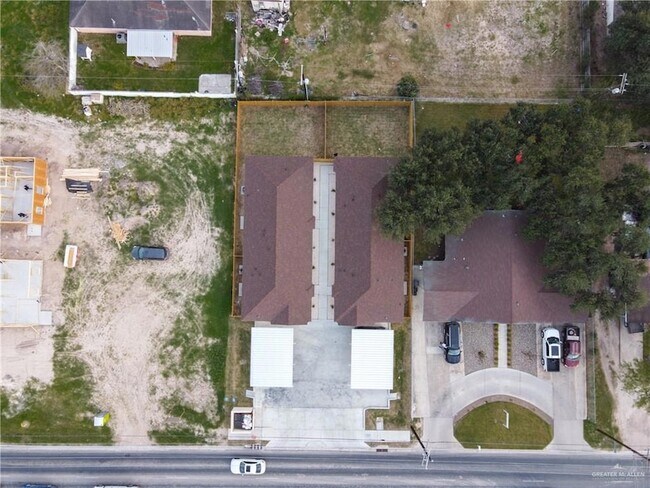 Building Photo - 1316 N McColl Rd