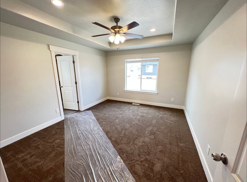 Building Photo - 4725 Gunsight Peak Dr