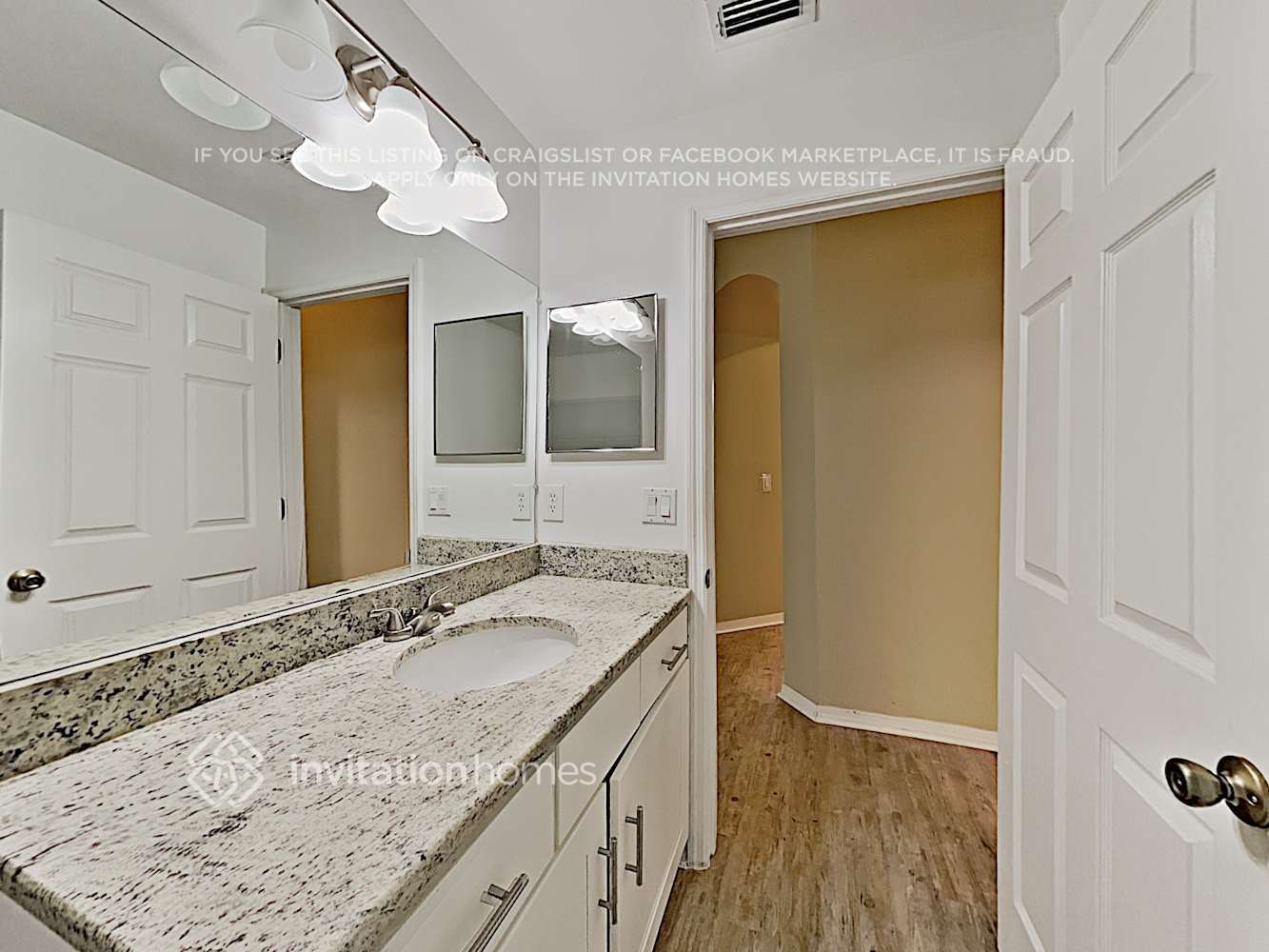 Building Photo - 1060 Rock Springs Dr