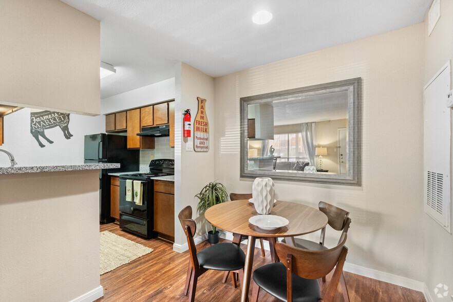 Dining Area - 705SF - Winchester Place