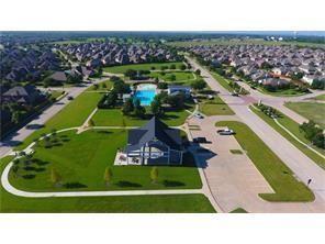 Building Photo - 2617 Independence Dr