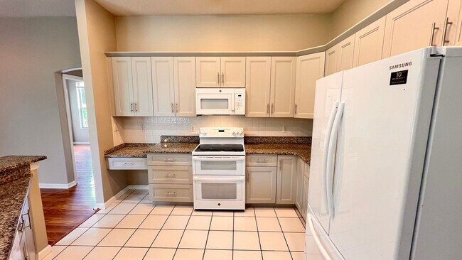 Building Photo - Spacious 4BR Home in Winter Springs | 2,874 Sq Ft | Pet-Friendly | Near Park & Playground