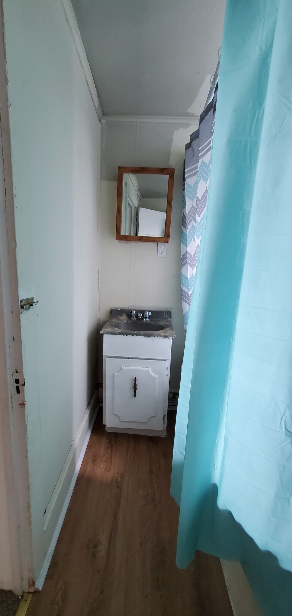 Bathroom - 53 Orchard St