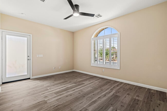 Building Photo - 1267 Oro Ridge