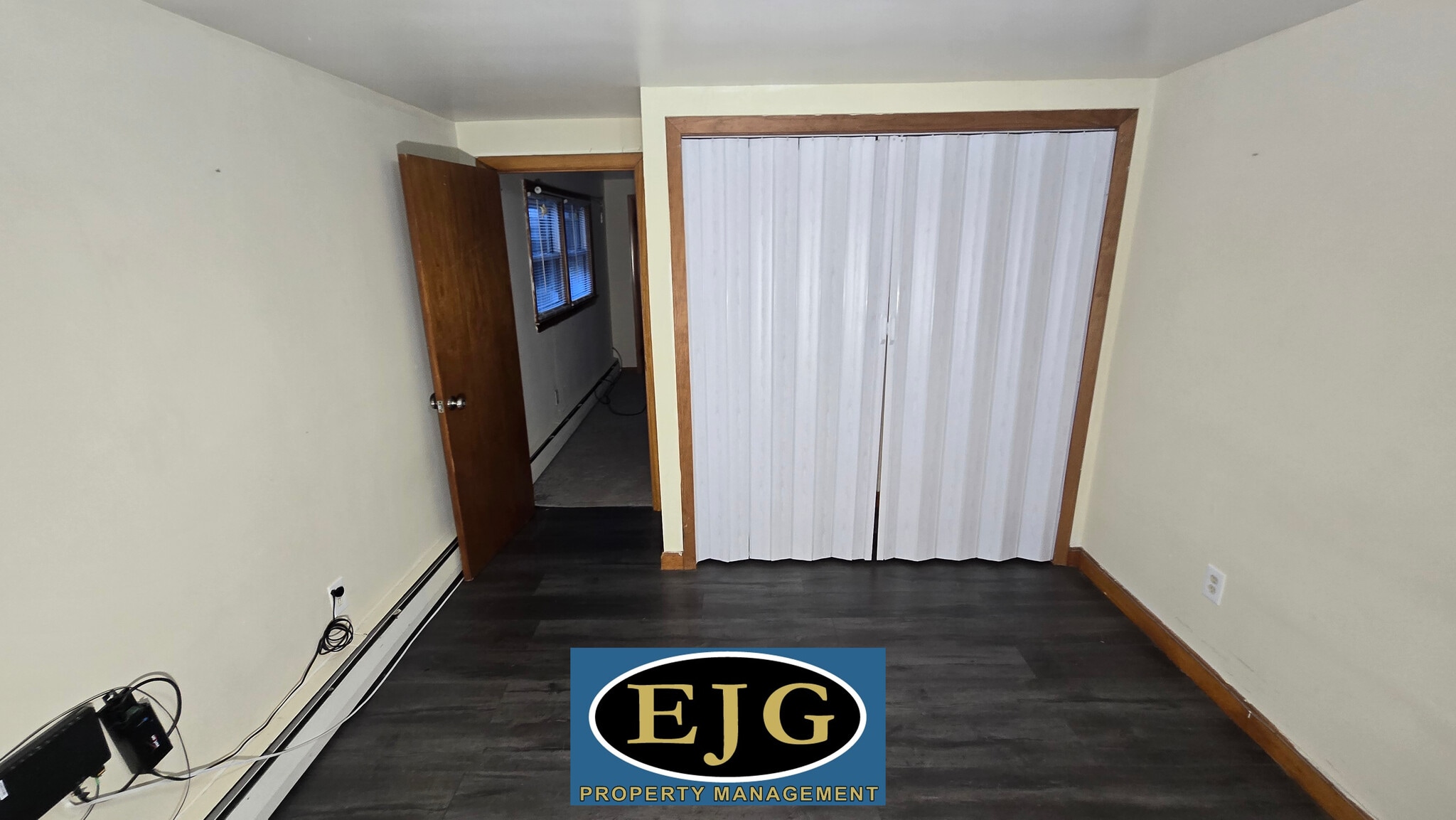 Building Photo - 18 Inglewood Ter