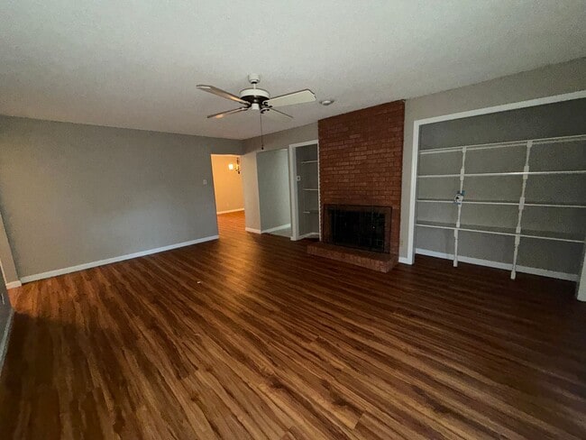 Building Photo - 1 Nicolet Dr