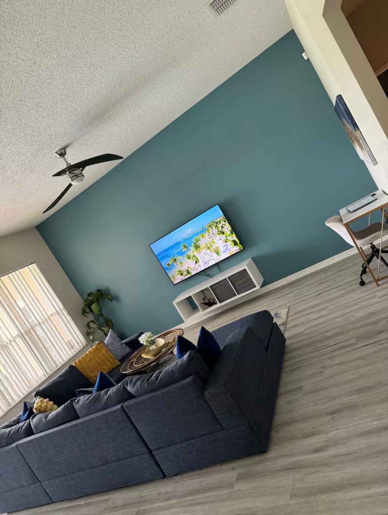 Building Photo - 554 Lockbreeze Dr