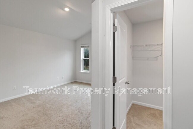 Building Photo - 111 Cozy Nest Wy