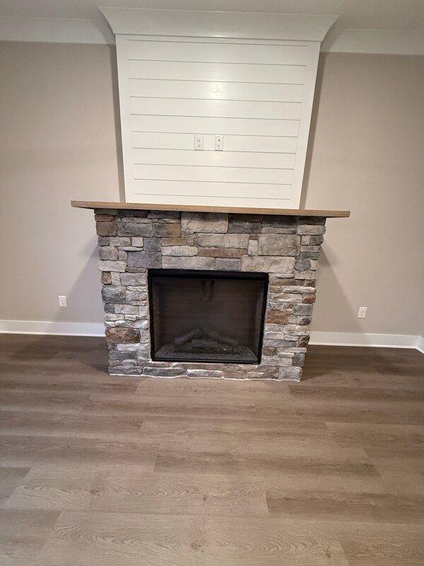 Building Photo - 2727 Farmhouse Dr