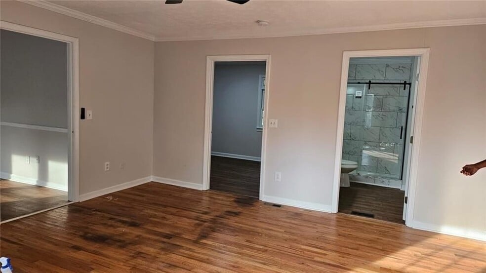 Building Photo - 471 Perkins Cir