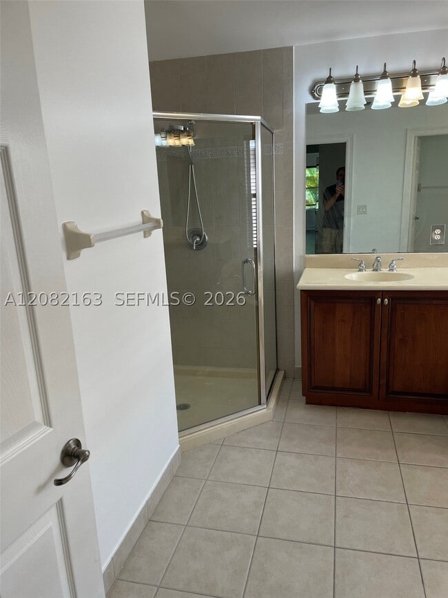 Building Photo - 17404 SW 47th Ct