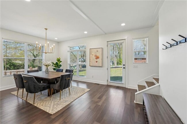 Building Photo - 3087 Alston Dr
