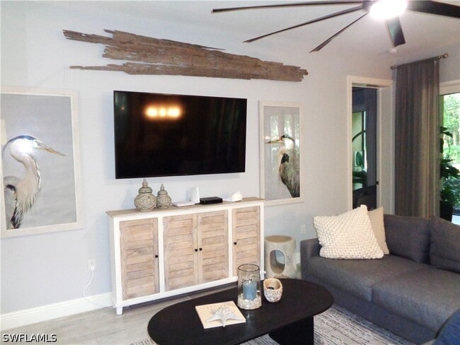 Building Photo - 575 El Camino Real