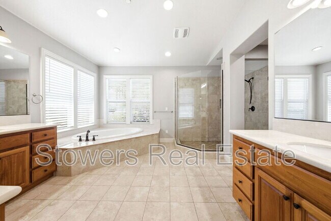 Building Photo - 3315 Ashbourne Cir