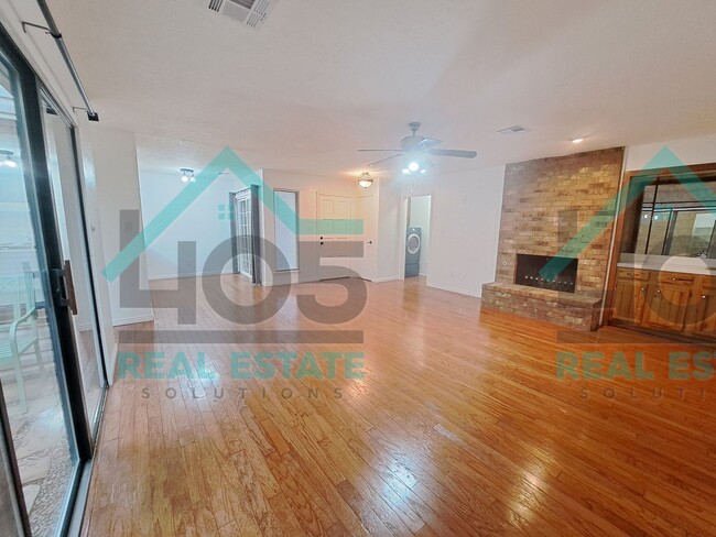 Building Photo - Spacious 2 Bedroom in Norman