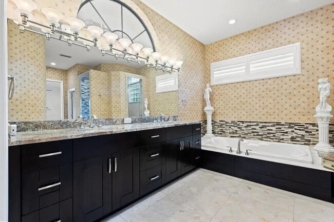 Building Photo - 30324 Laurelwood Ln
