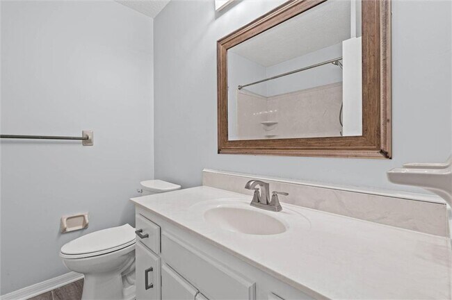 Building Photo - 1040 Smokerise Dr