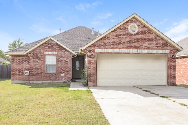 Building Photo - 4009 Notting Hill Dr