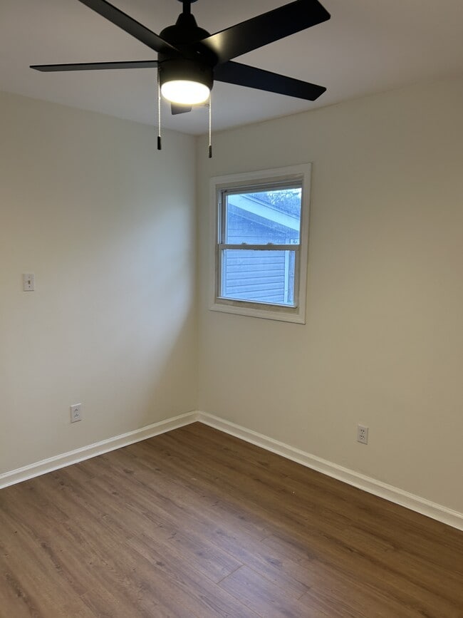 Building Photo - 2205 Evans Ave NW