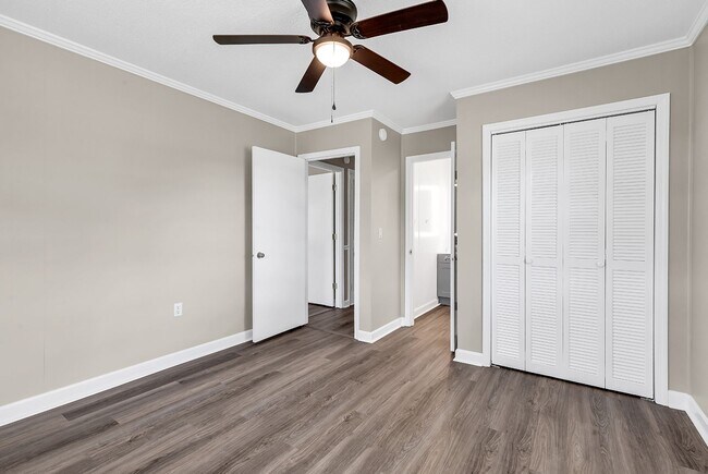 Building Photo - 1354 Rogers Rd